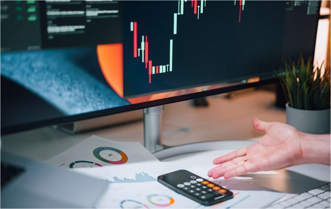Analisi di grafici finanziari per la strategia aziendale